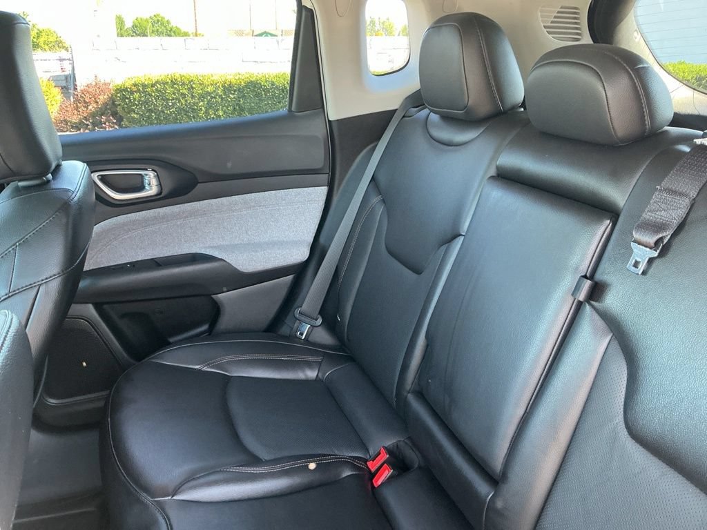 Used 2022 Jeep Compass Latitude AWD/4WD image 21