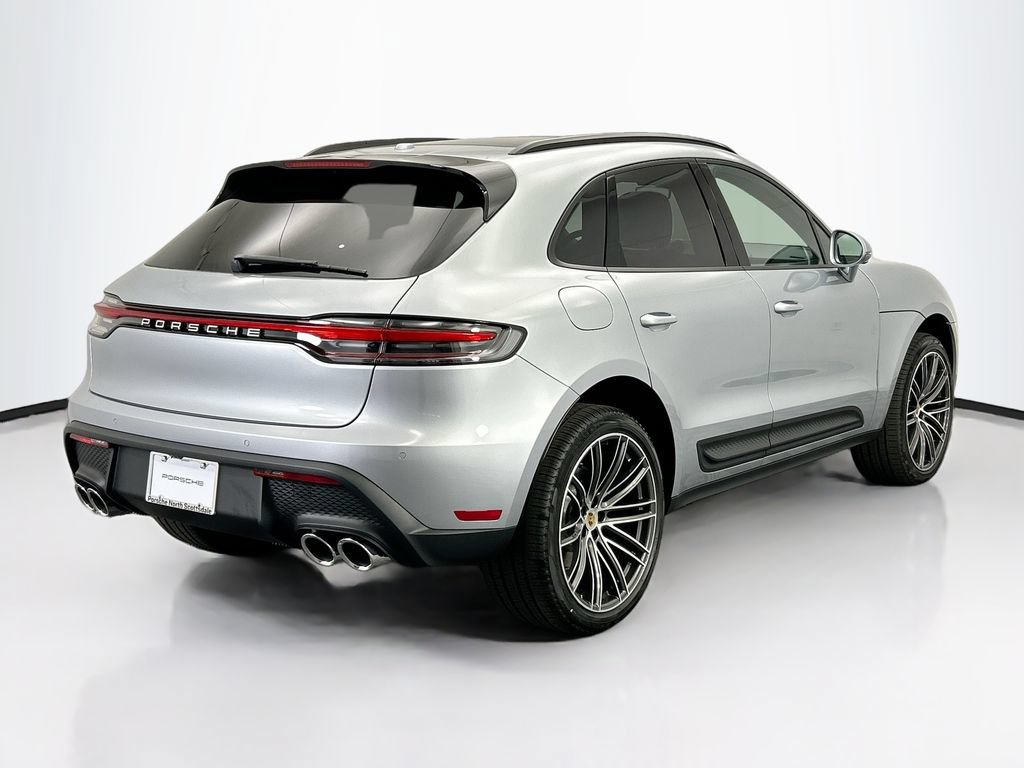 Used 2026 Porsche Macan AWD/4WD image 7
