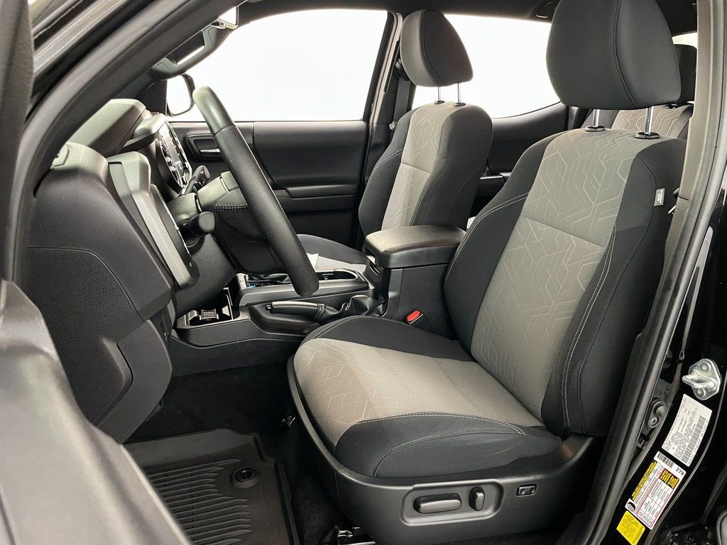 Used 2023 Toyota Tacoma TRD Sport AWD/4WD image 21