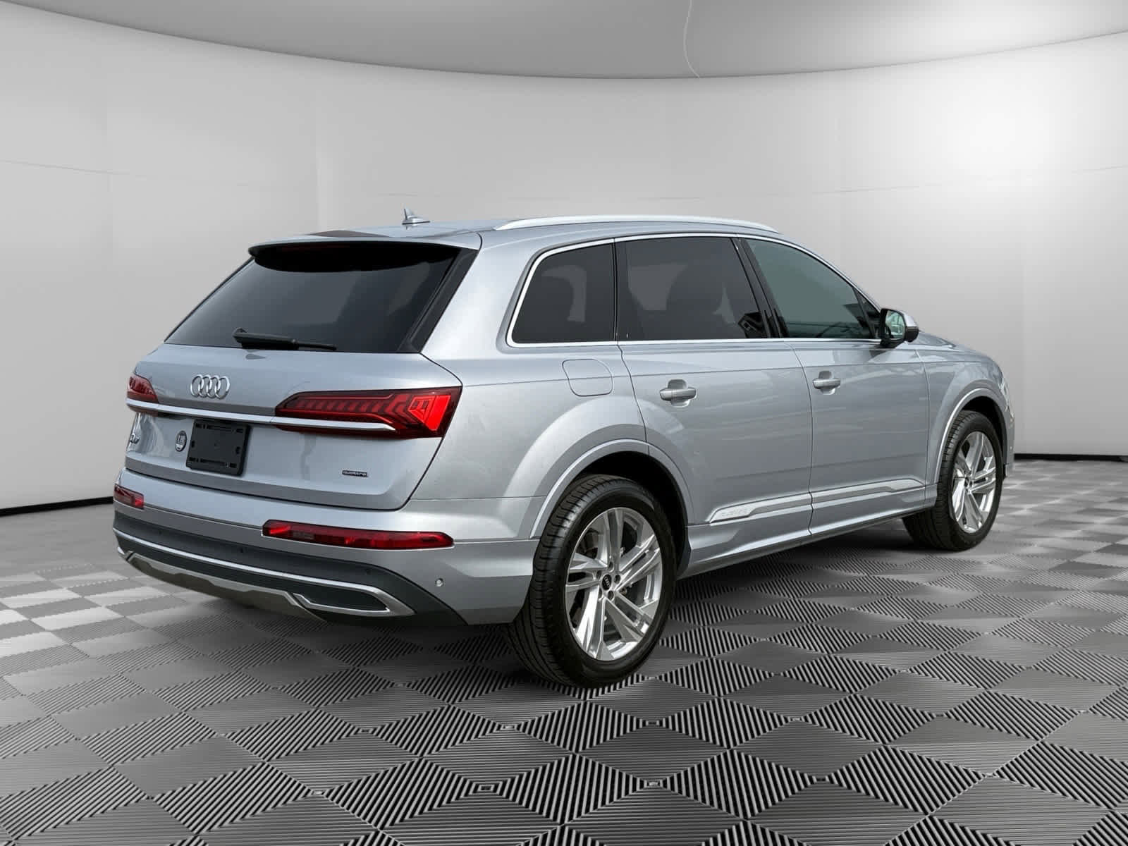 Used 2021 Audi Q7 2.0T Premium Plus image 5