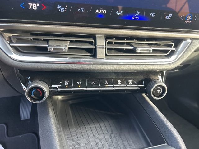 New 2026 Chevrolet Equinox EV LT image 25