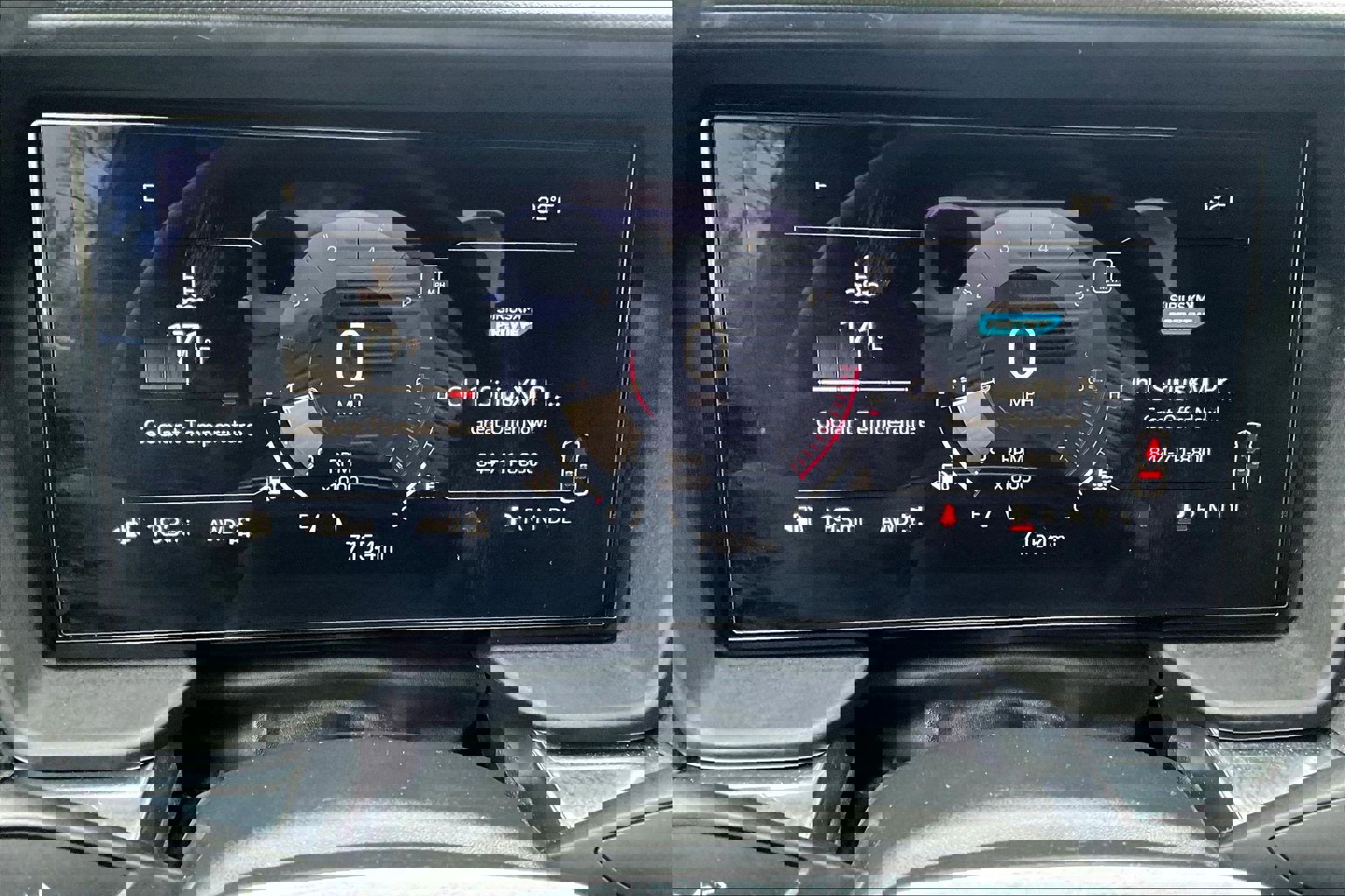 Used 2025 GMC Terrain Elevation w/ Elevation Premium Package image 8