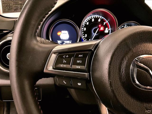 Used 2018 MAZDA MX-5 Miata RF Grand Touring RWD image 17