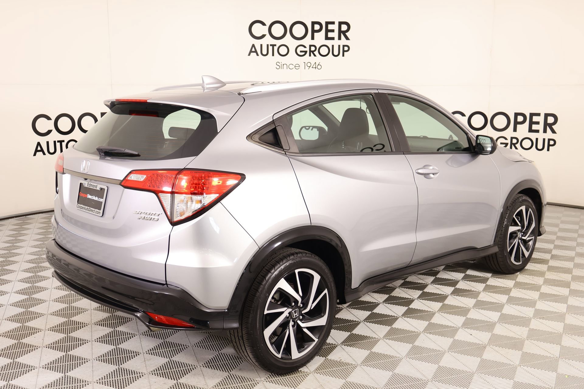 Used 2019 Honda HR-V Sport image 19