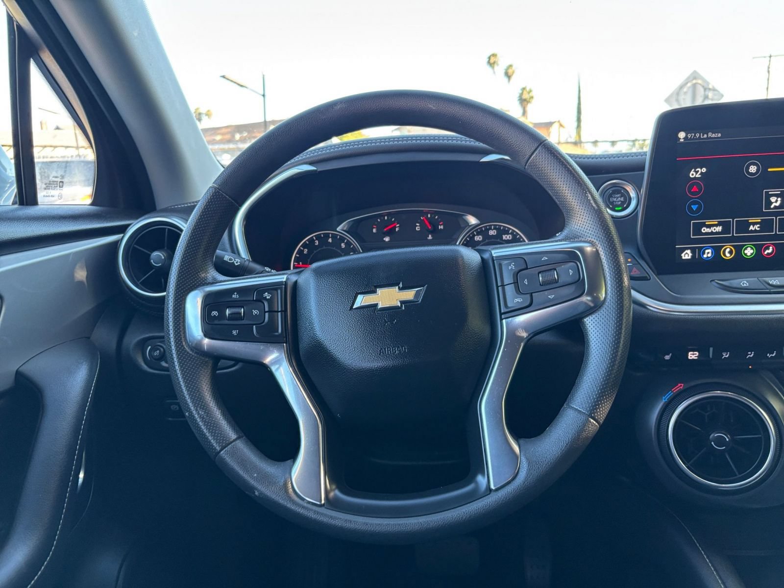 Used 2026 Chevrolet Blazer LT FWD image 29