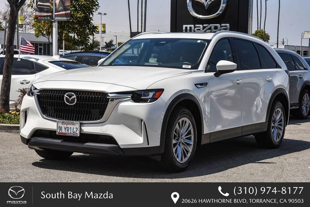 Certified 2024 MAZDA CX-90 Plug-In Hybrid w/ Preferred AWD/4WD image 3