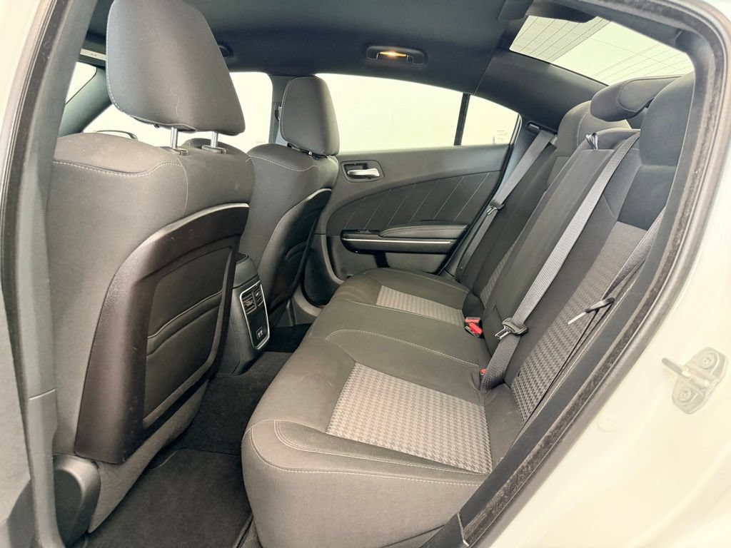 Used 2019 Dodge Charger Scat Pack RWD image 6