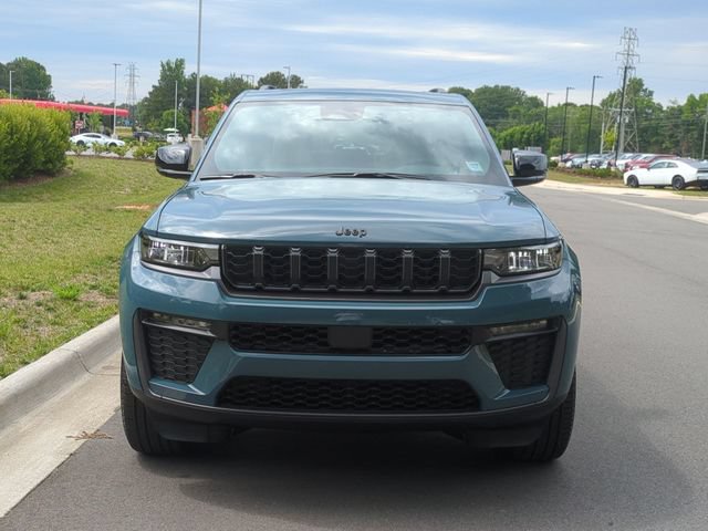 New 2026 Jeep Grand Cherokee Limited w/ Limited Altitude Package RWD image 16