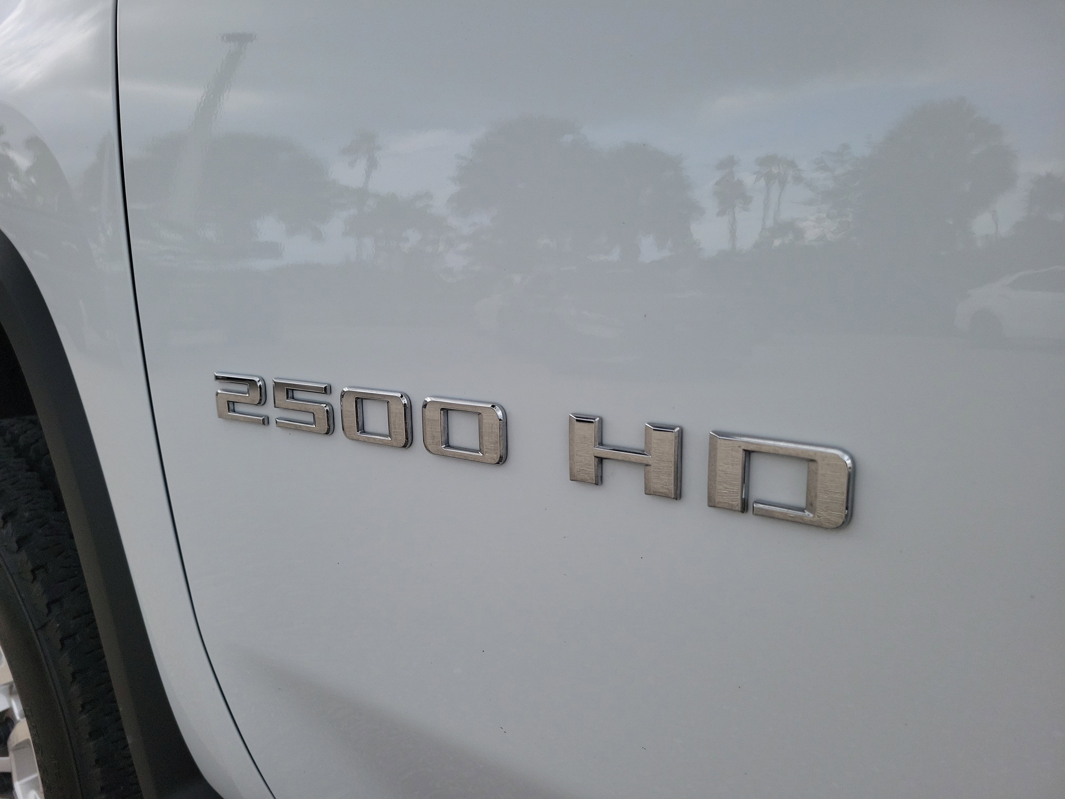 Used 2025 Chevrolet Silverado 2500 LT w/ Safety Package image 20