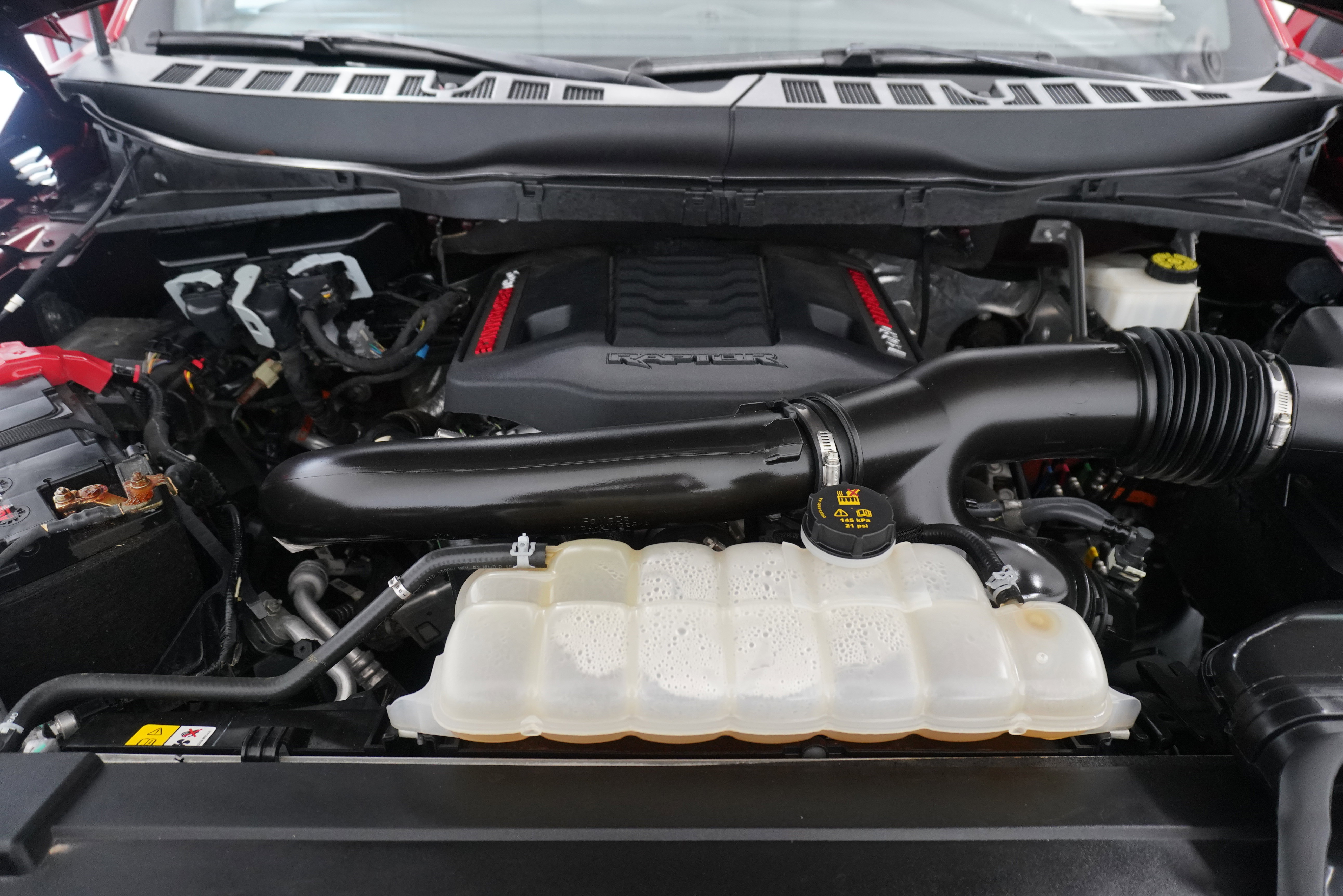 Used 2022 Ford F150 Raptor image 28