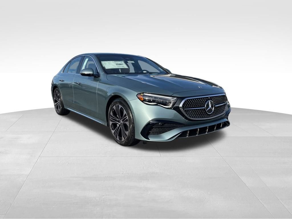New 2026 Mercedes-Benz E 350 4MATIC Sedan image 4