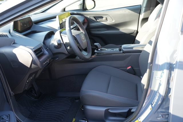 Used 2026 Toyota Prius Plug-In Hybrid FWD image 20