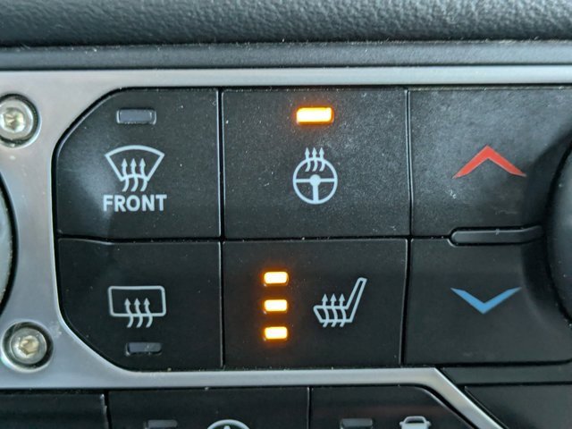 Used 2024 Jeep Gladiator Rubicon w/ Technology Group image 34