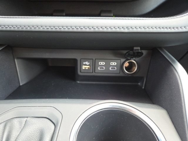 Used 2026 Toyota Highlander XLE AWD/4WD image 18