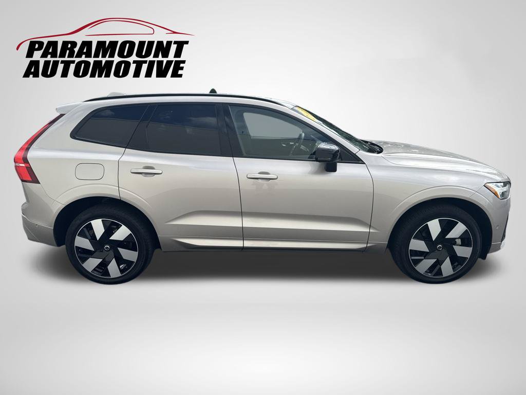 Used 2025 Volvo XC60 T8 Ultra w/ Climate Package AWD/4WD image 8