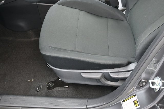 Used 2025 Nissan Kicks Play S FWD image 13