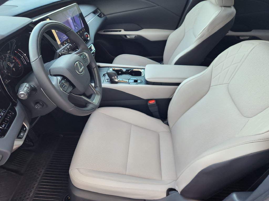 Certified 2024 Lexus RX 350 Premium w/ Accessory Package (Z1) FWD image 13