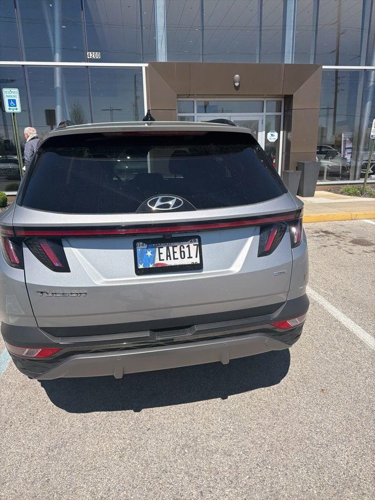 Used 2023 Hyundai Tucson Limited image 6