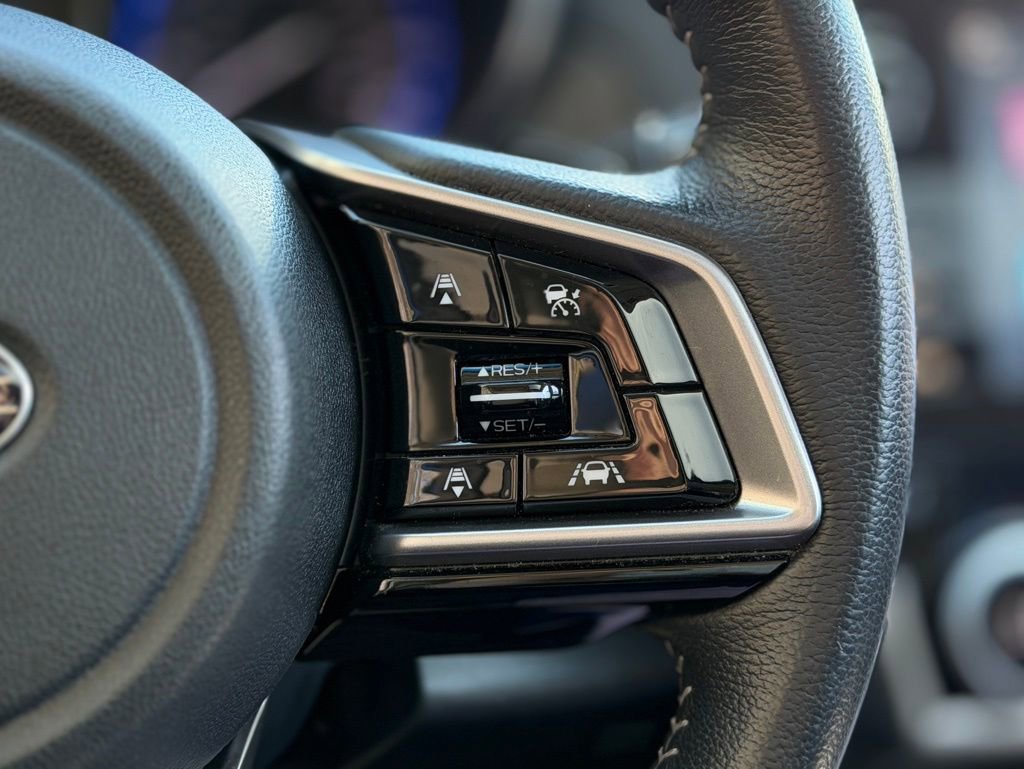 Used 2018 Subaru Outback 3.6R Limited AWD/4WD image 11