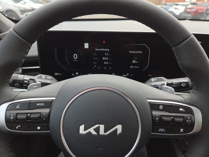 New 2026 Kia K5 GT w/ GT1 Package FWD image 31