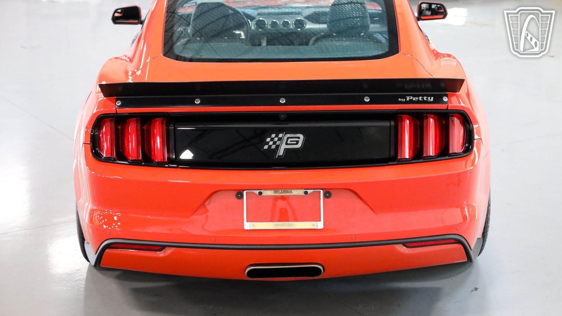 Used 2016 Ford Mustang GT Premium w/ GT Performance Package RWD image 9