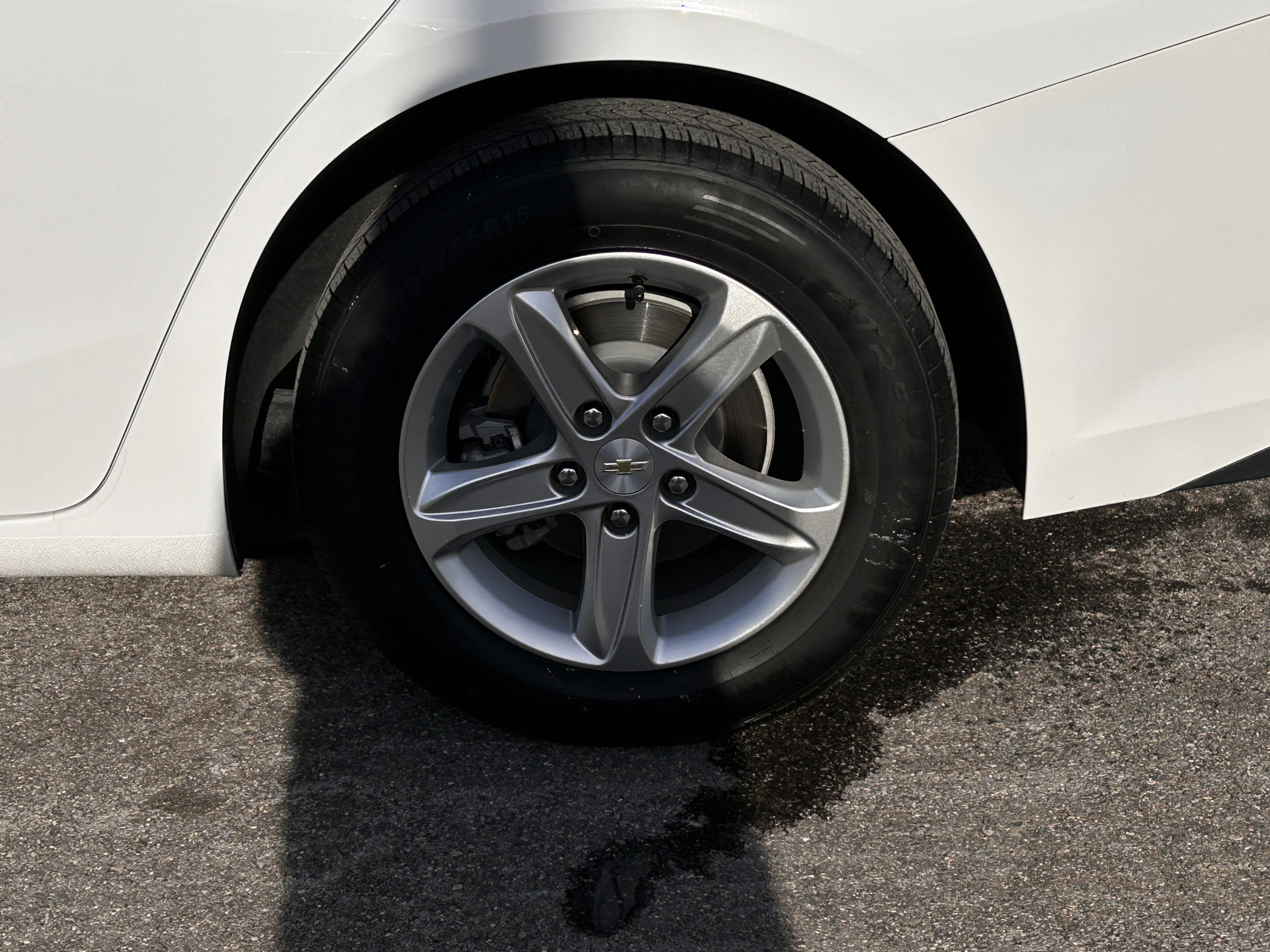 Used 2024 Chevrolet Malibu LT FWD image 8