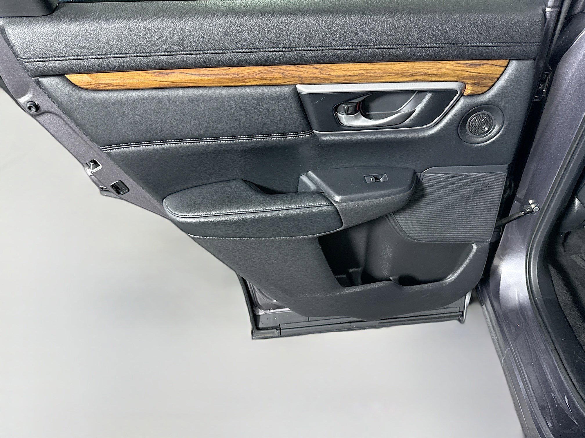 Used 2019 Honda CR-V EX-L image 26