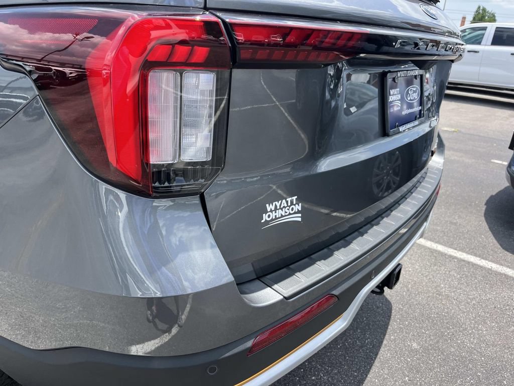 New 2026 Ford Explorer Tremor w/ Tremor Ultimate Package AWD/4WD image 11