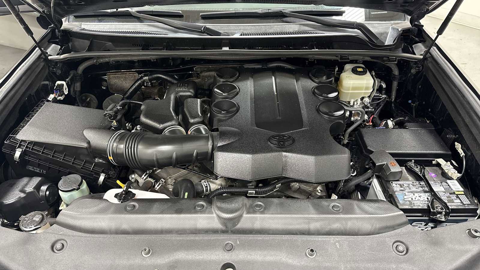 Certified 2019 Toyota 4Runner SR5 Premium image 31