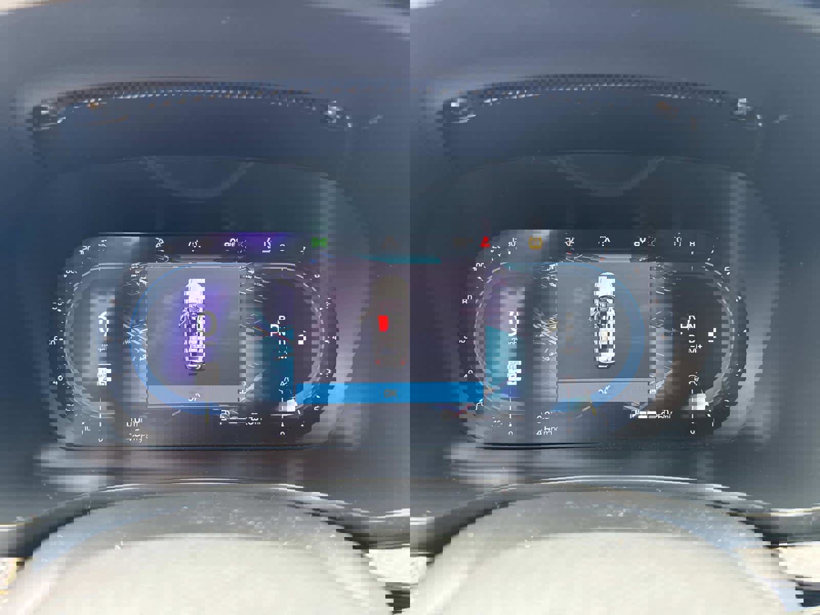 Used 2023 Volvo V60 B5 Cross Country Plus image 29