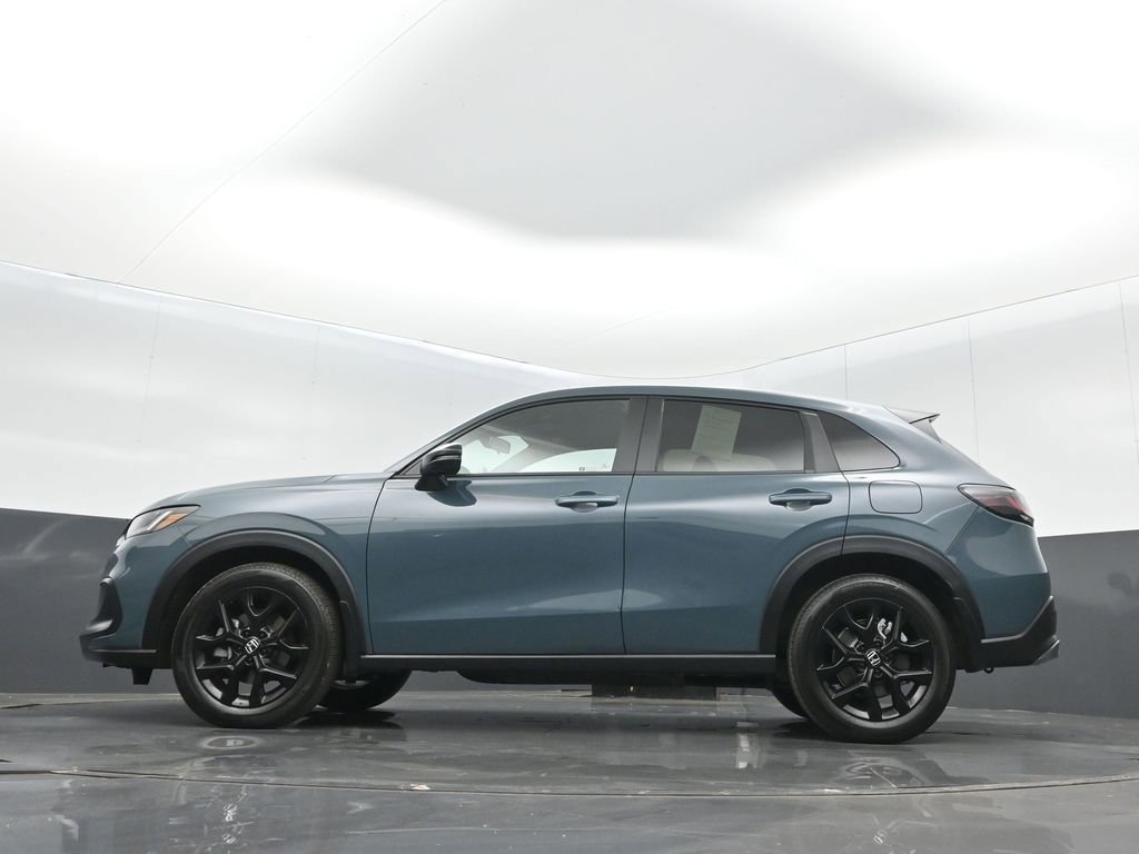 Certified 2025 Honda HR-V Sport image 14