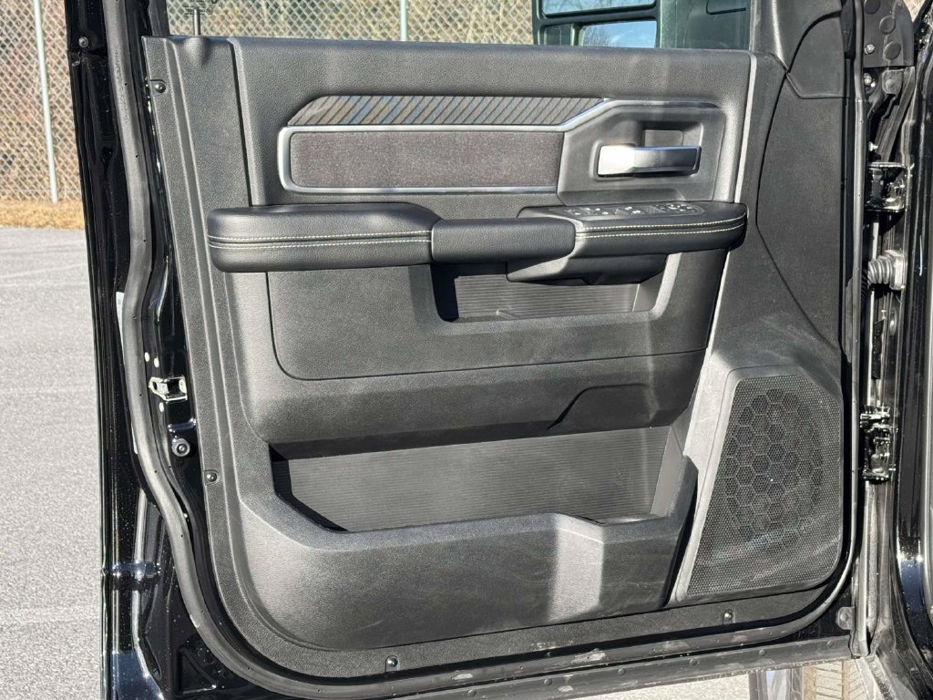 New 2026 RAM 2500 Big Horn AWD/4WD image 26