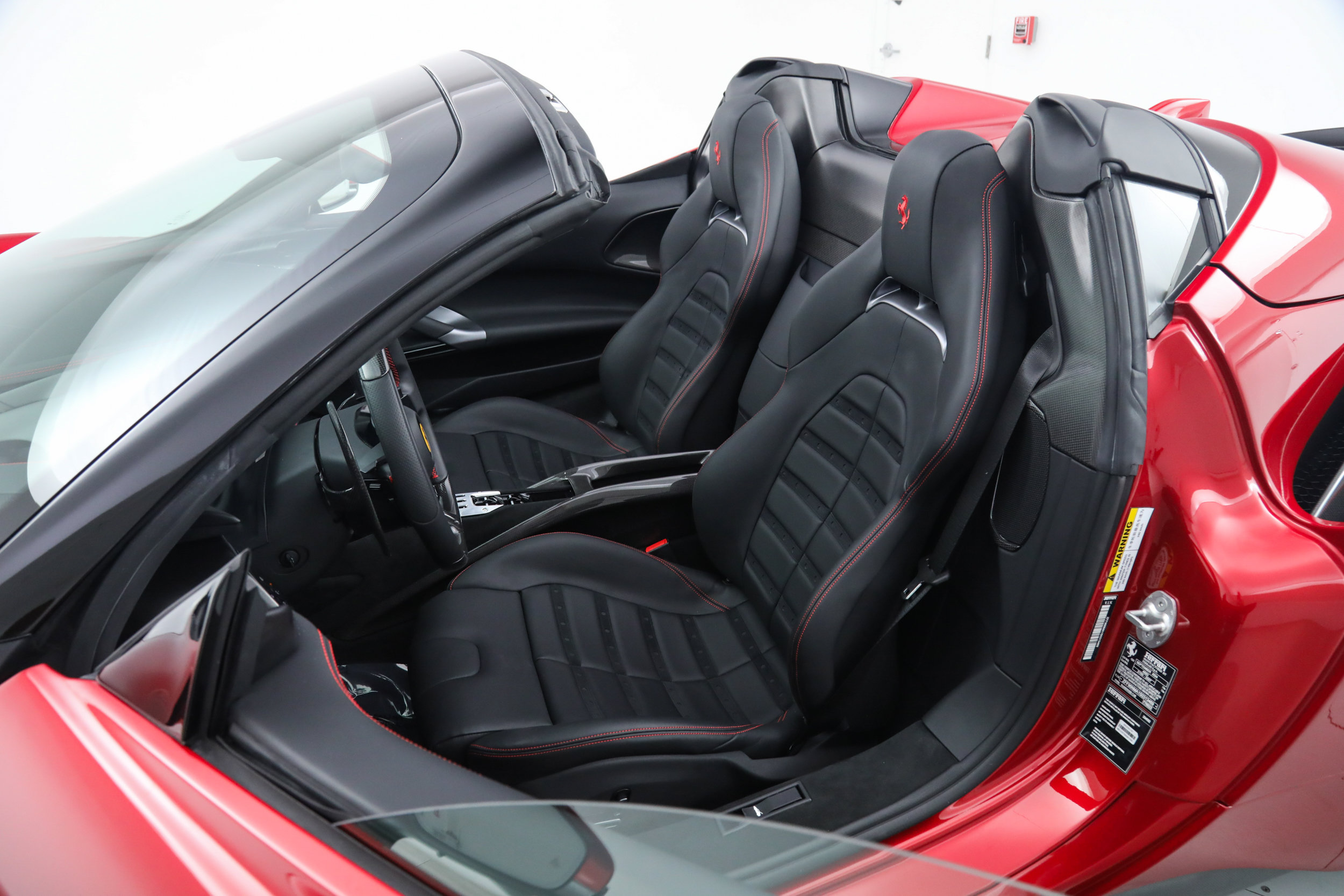 Certified 2025 Ferrari SF90 Spider AWD/4WD image 5