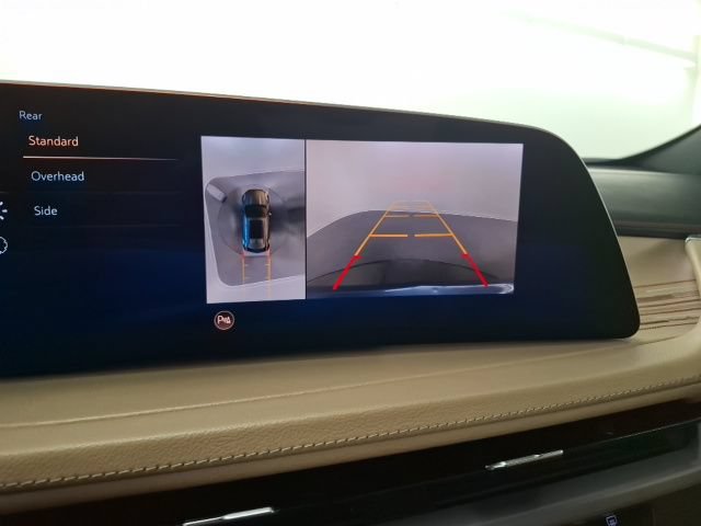 Used 2025 Cadillac XT4 Premium Luxury FWD image 27