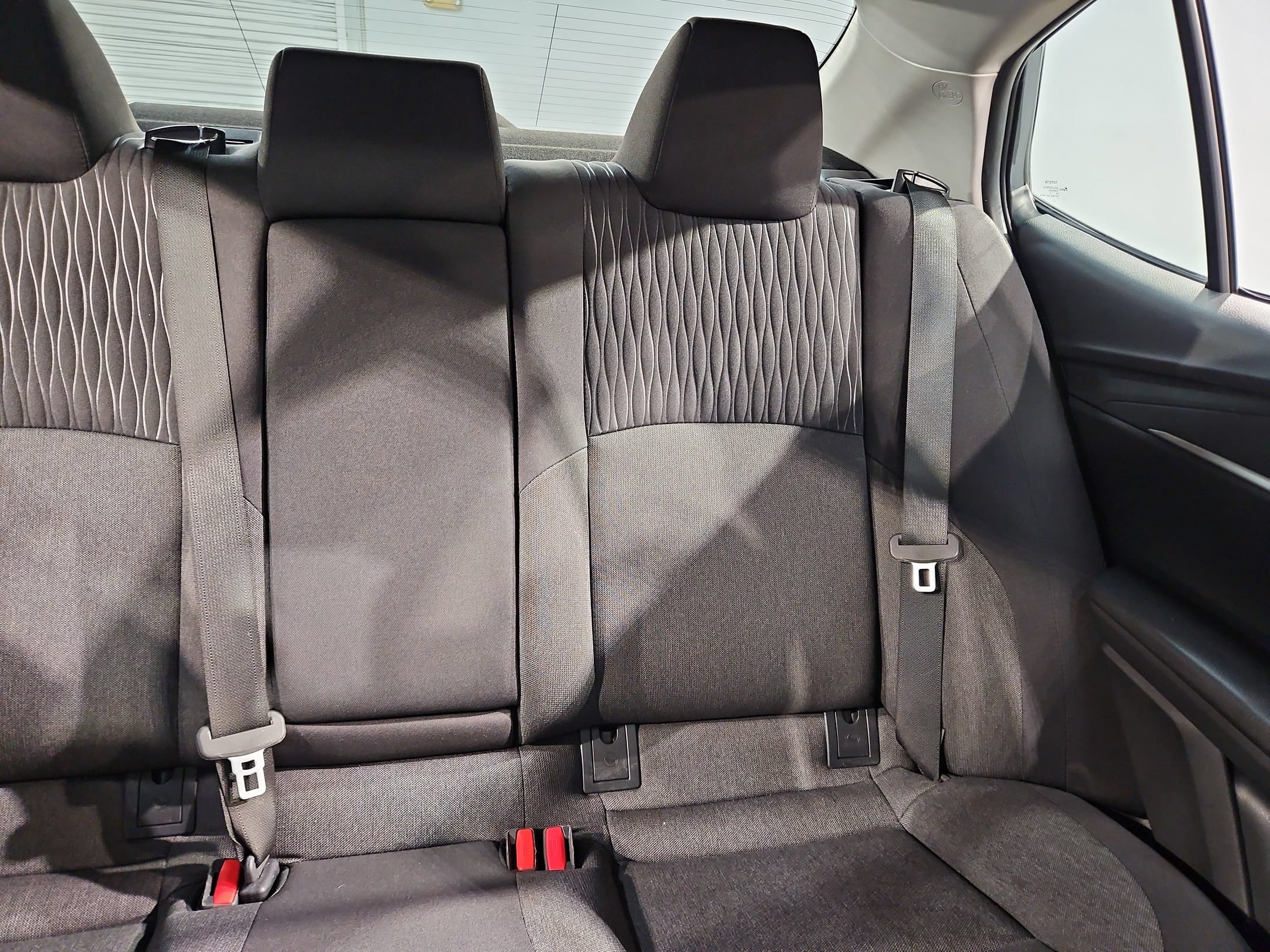 Used 2025 Toyota Camry LE w/ Convenience Package FWD image 14