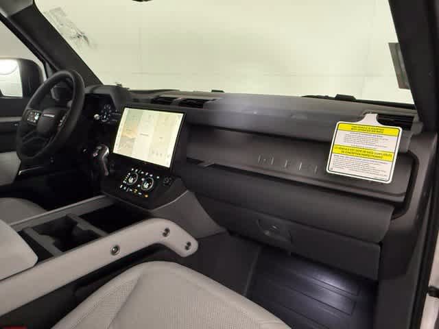 New 2026 Land Rover Defender 110 X AWD/4WD image 15