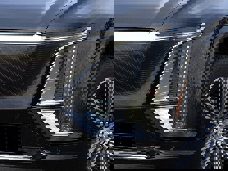 New 2025 Cadillac Lyriq Luxury image 10