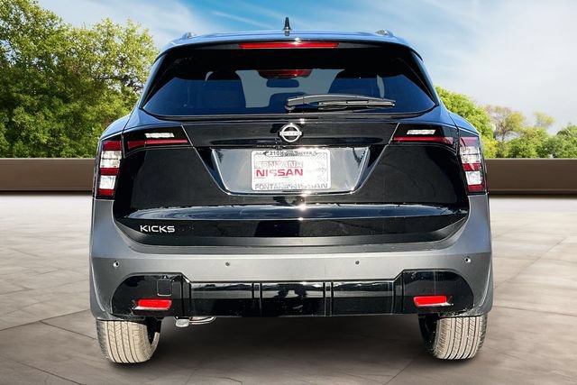 New 2026 Nissan Kicks SV w/ Charging Package FWD image 4