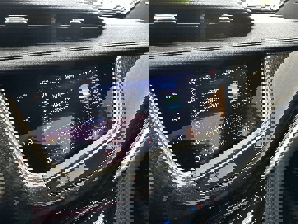 Used 2023 Cadillac XT6 Sport w/ Technology Package image 16