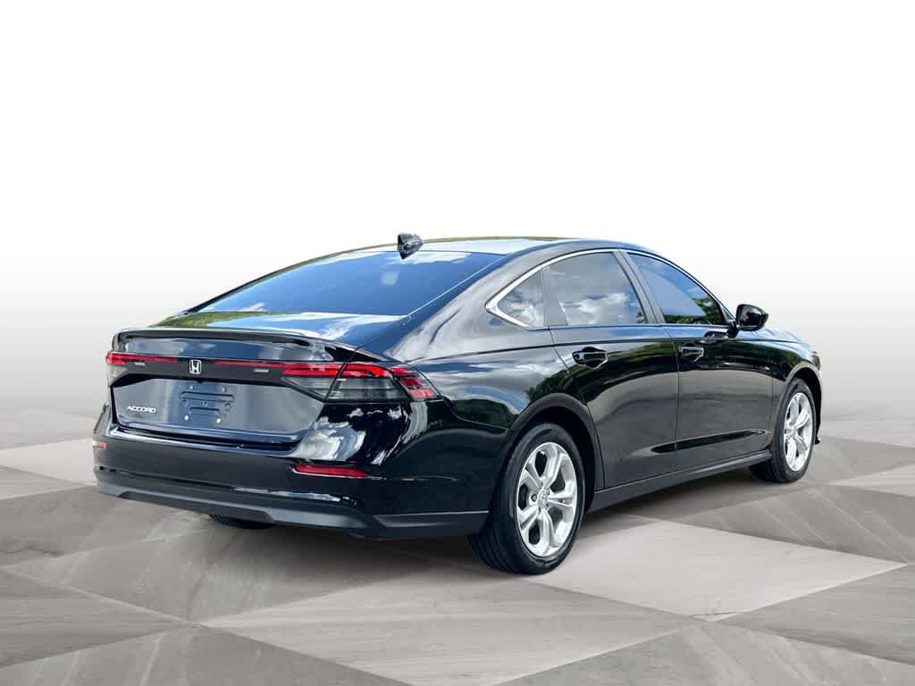 Used 2023 Honda Accord LX image 8