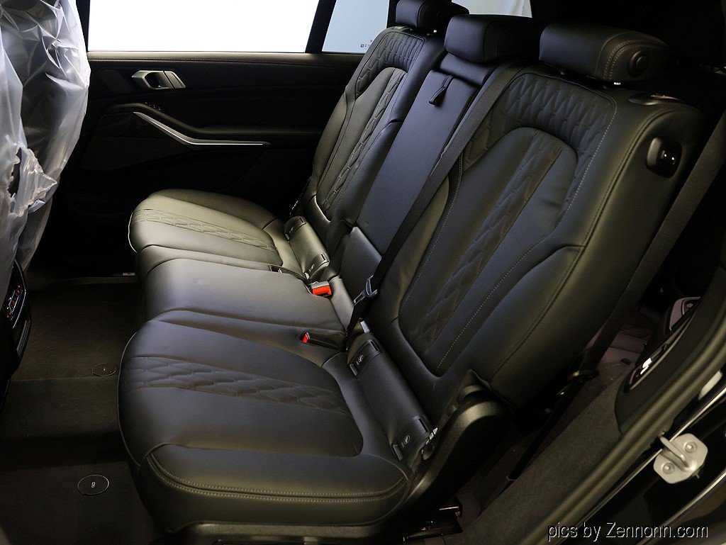 New 2027 BMW X7 M60i AWD/4WD image 12