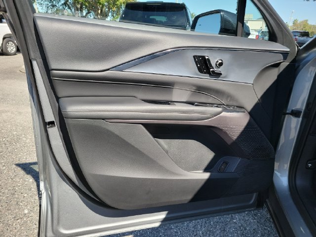 Certified 2024 Cadillac Lyriq Tech AWD/4WD image 24