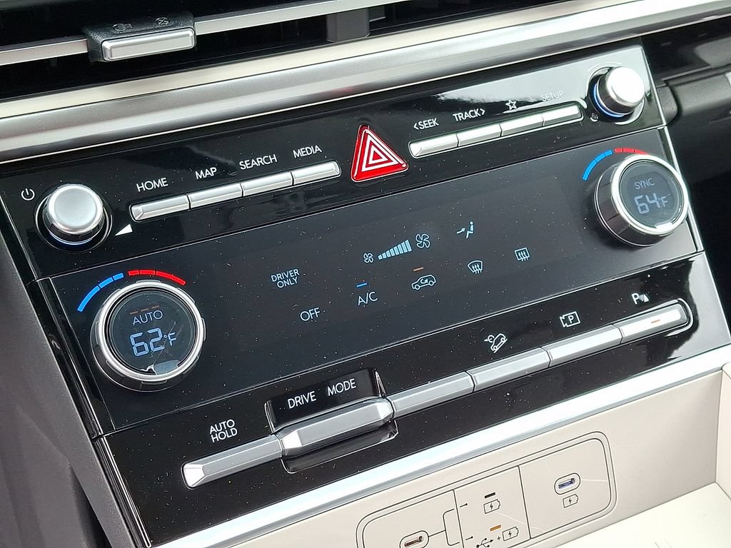 New 2026 Hyundai Santa Fe SE FWD image 11