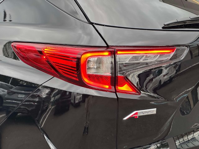 Certified 2025 Acura RDX w/ Advance Package AWD/4WD image 17