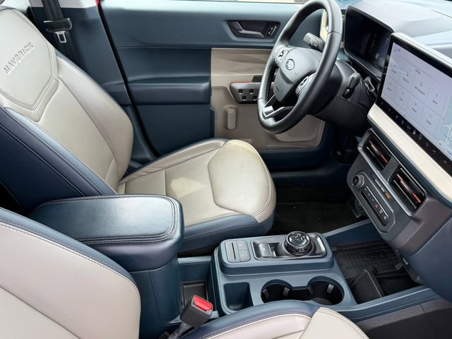 Used 2025 Ford Maverick Lariat w/ 4K Tow Package image 23