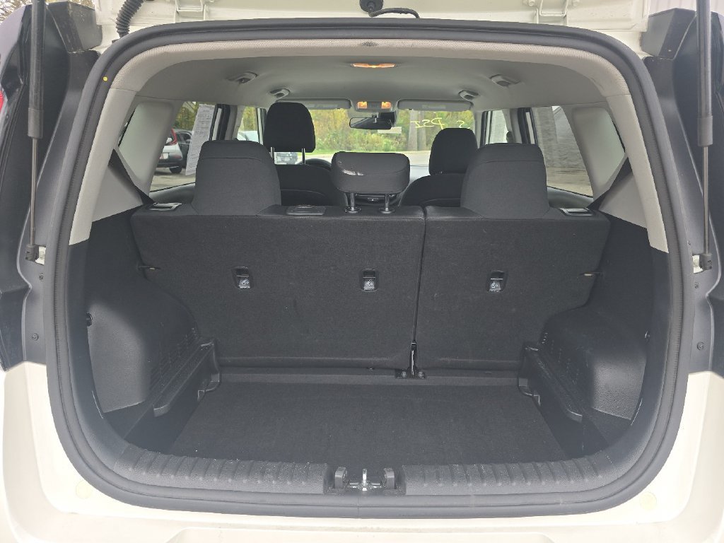 Used 2025 Kia Soul LX w/ LX Technology Package FWD image 16