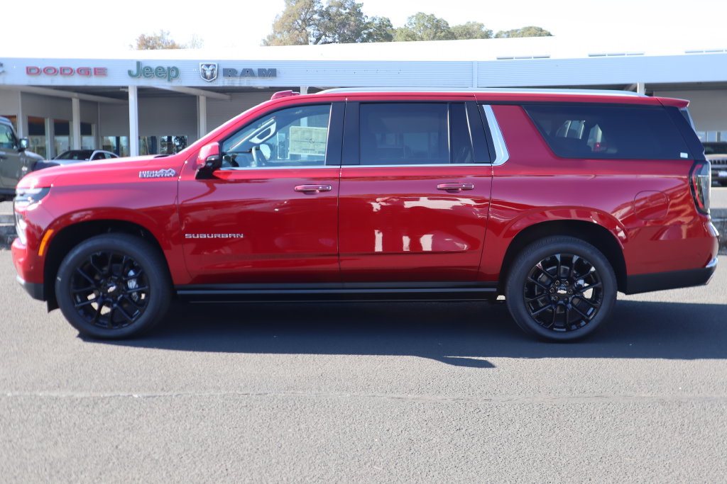 New 2026 Chevrolet Suburban High Country RWD image 9