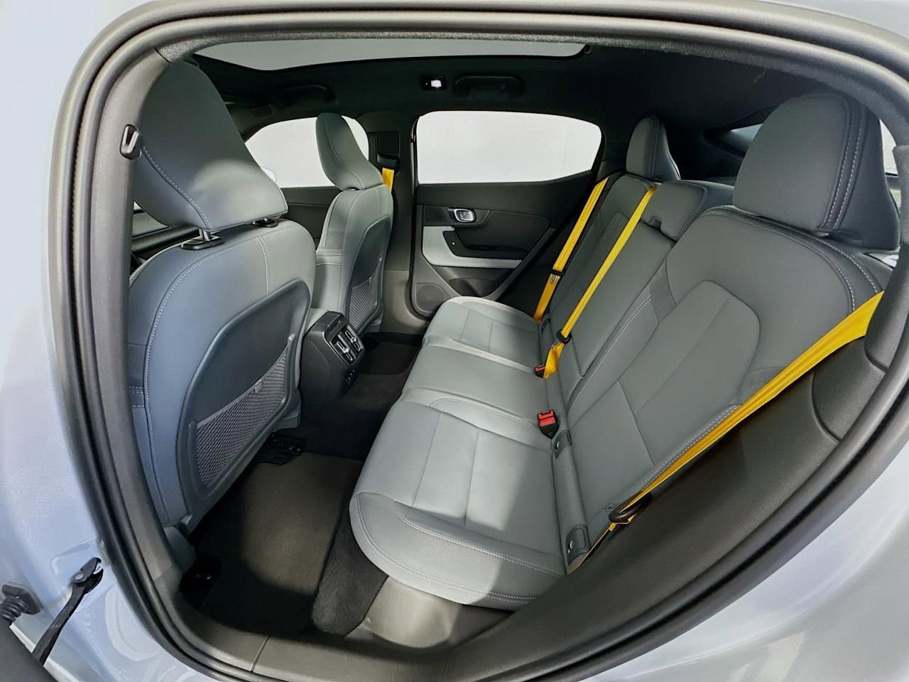 Used 2023 Polestar Polestar 2 image 40