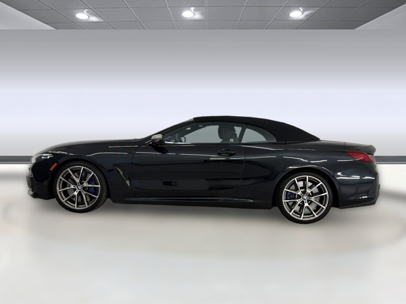 Used 2021 BMW M850i xDrive Convertible w/ Driving Assistance Package AWD/4WD image 2