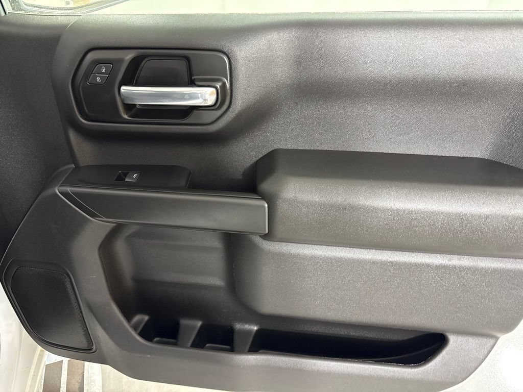 Certified 2025 Chevrolet Silverado 1500 W/T RWD image 17